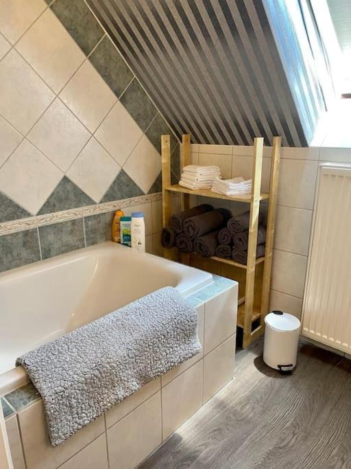 Light Flow Stylish Attic House. M. Balcony راستات المظهر الخارجي الصورة